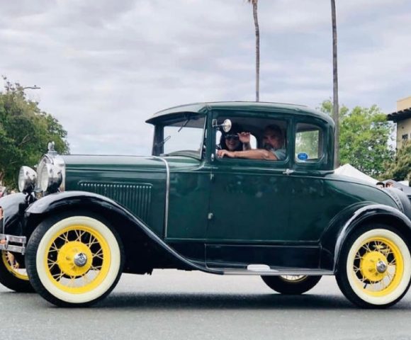 Apricot Fiesta Parade - Model A Club in Modesto, Ca
