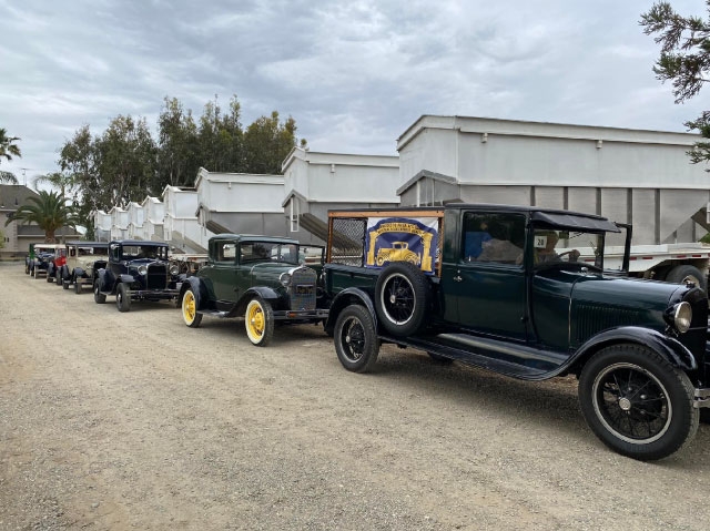 Apricot Fiesta Parade - Model A Club in Modesto, Ca