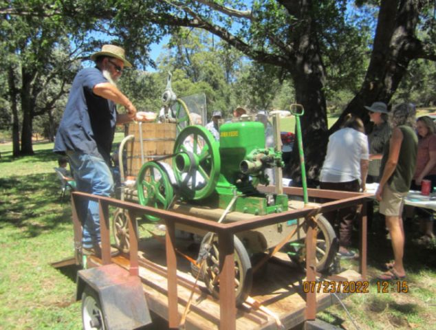 Model A Club in Modesto's Cover Tour