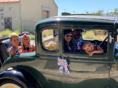 Model A Club in Modesto's Cover Tour