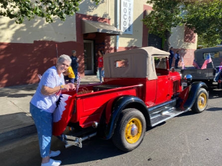 Model A Club in Modesto's Cover Tour